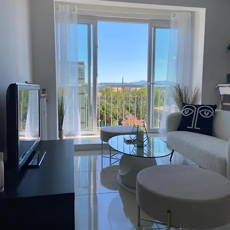 Apartment Logement Moderne Lumineux Et Vue *