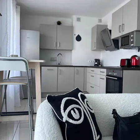 Logement Moderne Lumineux Et Vue Apartment